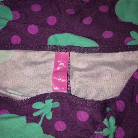 LuLaRoe Disney Leggings One Size (Adult 2-10) - Picture 4 of 4